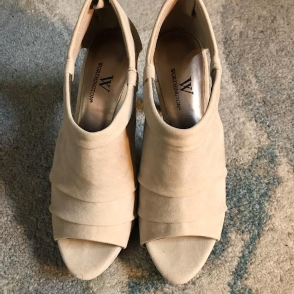 Ladies Shoes